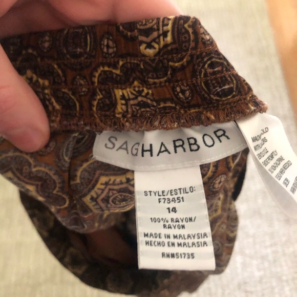 Thrifted mid-calf skirt - Picture 2 of 3